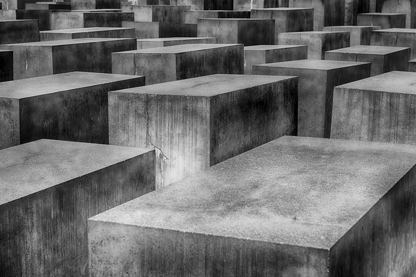 berlin-holocaust-pomnik-pomordowanych-zydow-europy.jpg