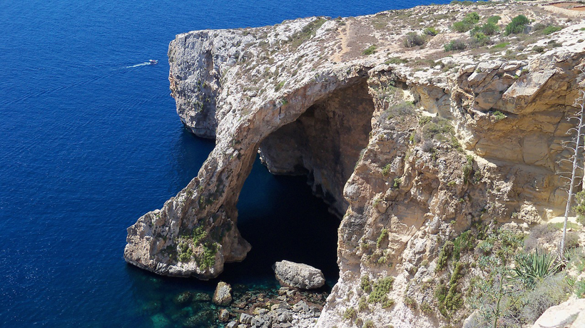 malta-blue-grotto-infoloty.jpg